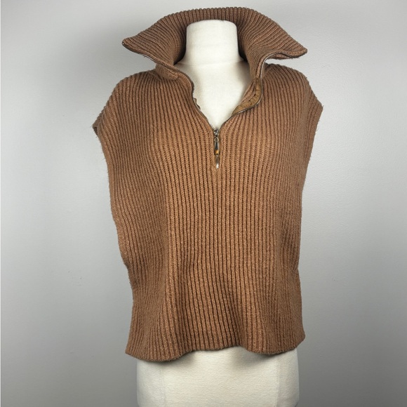 Sweater Open Vest With Cowl Neck - Picture 3 of 7